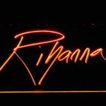 Rihanna - Image 7